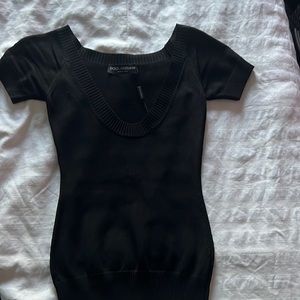 Beautiful black top.